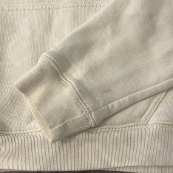 Aritzia TNA hoodie - Picture 3 of 8